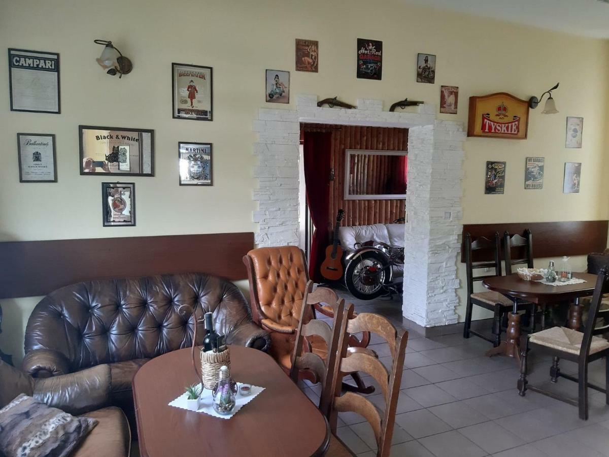 Zajazd Ponikiew - Noclegi Wadowice Ngoại thất bức ảnh