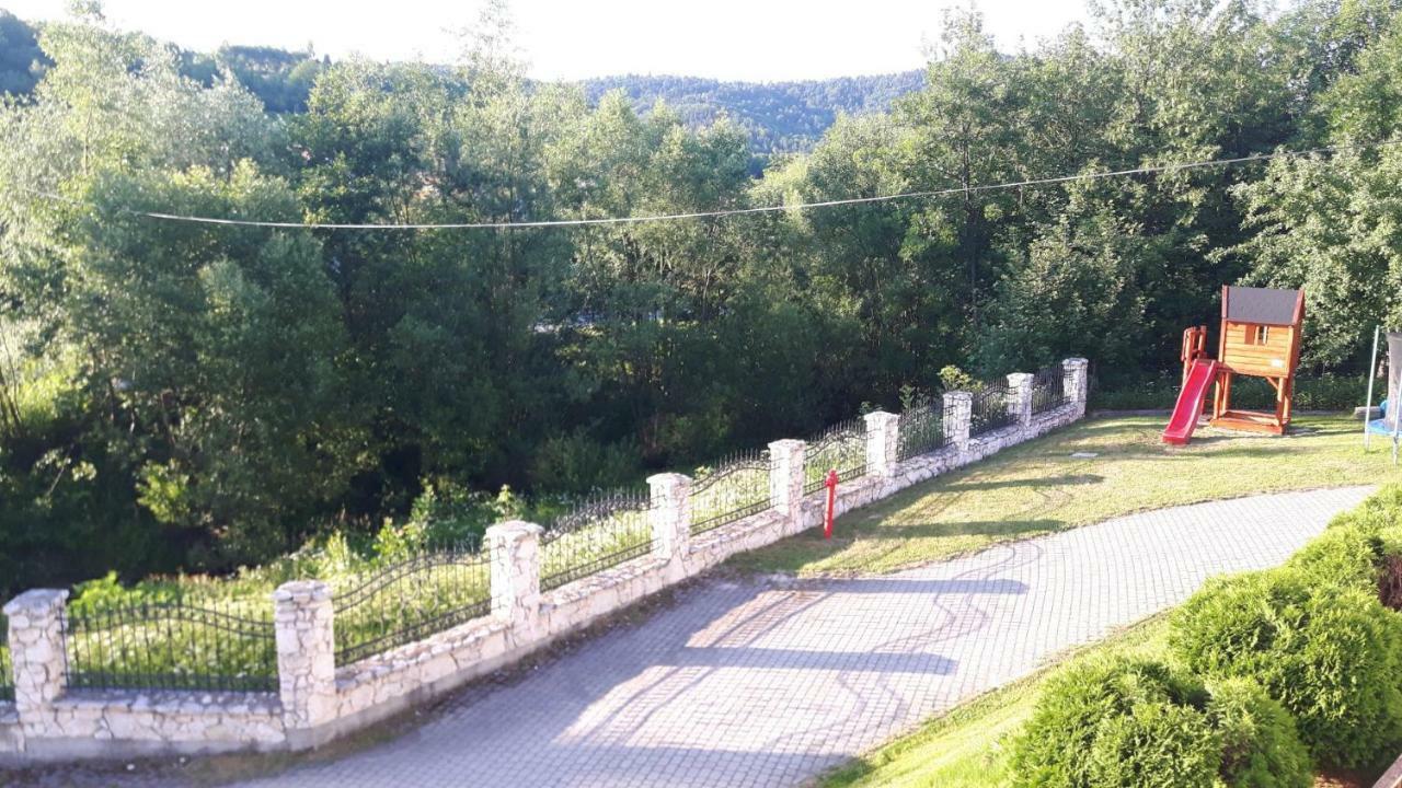 Zajazd Ponikiew - Noclegi Wadowice Ngoại thất bức ảnh