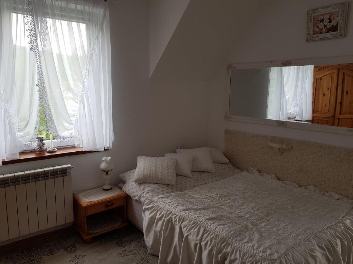 Zajazd Ponikiew - Noclegi Wadowice Ngoại thất bức ảnh
